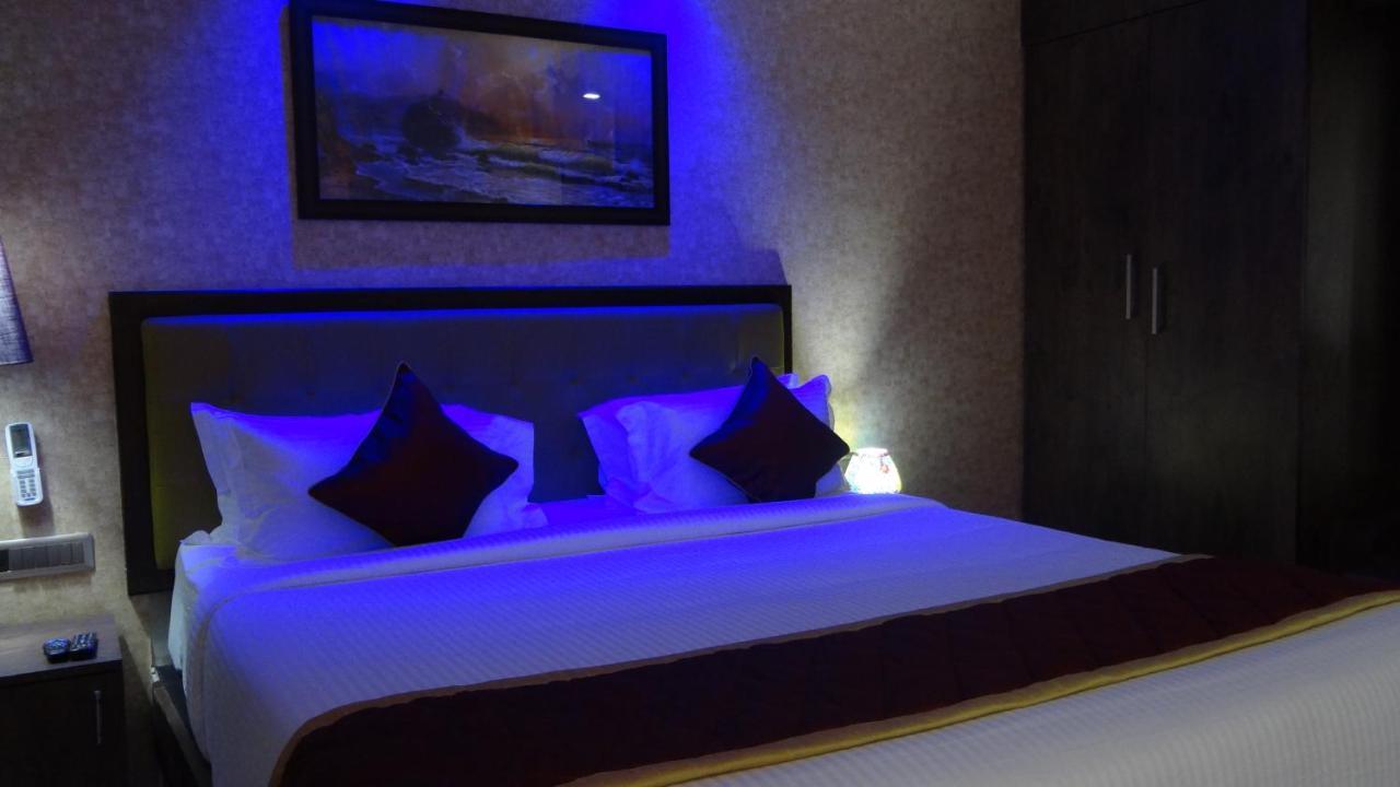Arna Hotel Devanahalli エクステリア 写真
