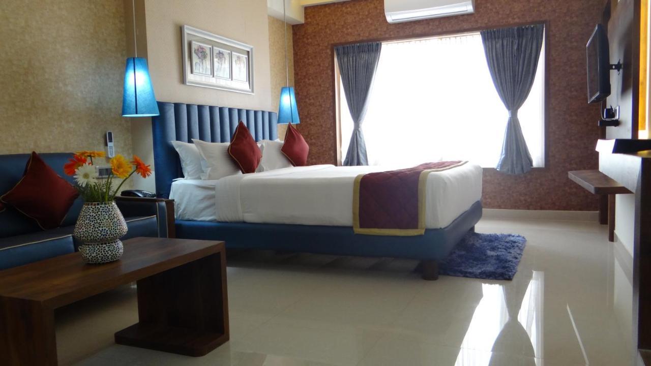 Arna Hotel Devanahalli エクステリア 写真