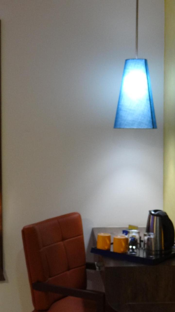 Arna Hotel Devanahalli エクステリア 写真
