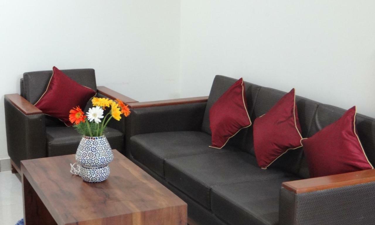 Arna Hotel Devanahalli エクステリア 写真